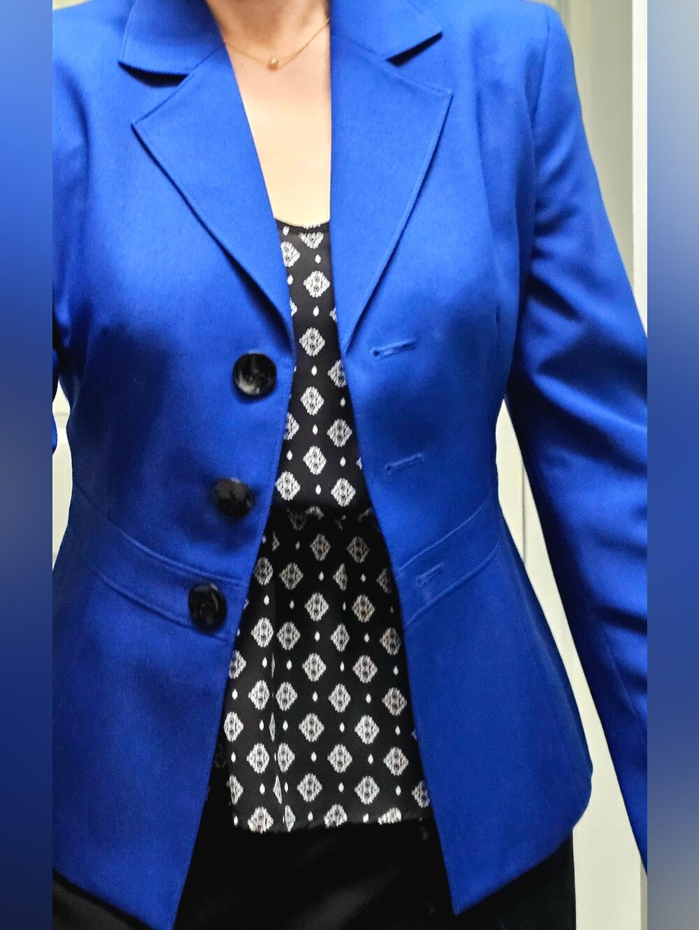 Le Suit Vibrant Blue Tailored Jacket 10